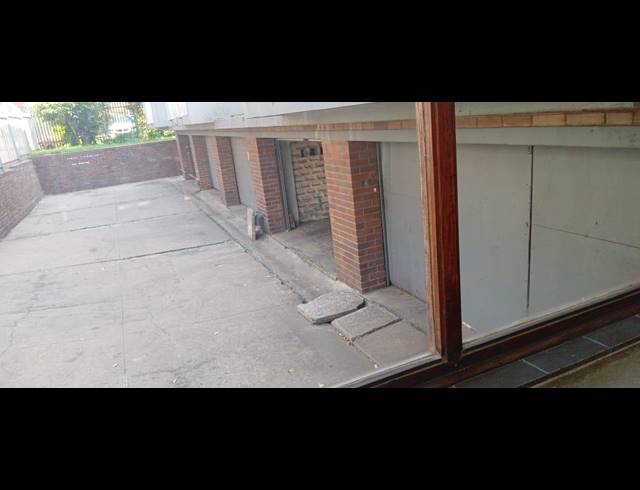 1 BEDROOM APARTMENT FOR SALE IN PIETERMARITZBURG CENTRAL